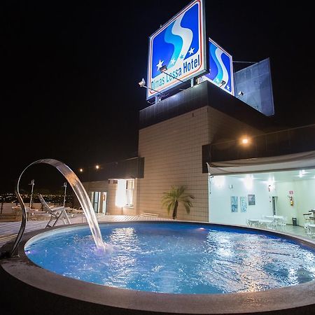 Dimas Lessa Hotel Montes Claros Extérieur photo