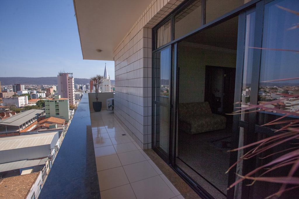 Dimas Lessa Hotel Montes Claros Extérieur photo