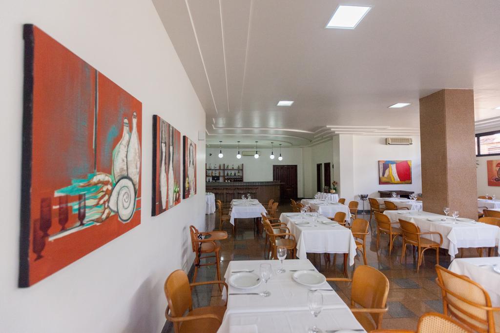 Dimas Lessa Hotel Montes Claros Extérieur photo
