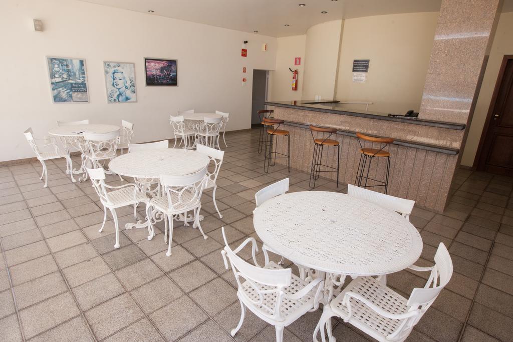 Dimas Lessa Hotel Montes Claros Extérieur photo