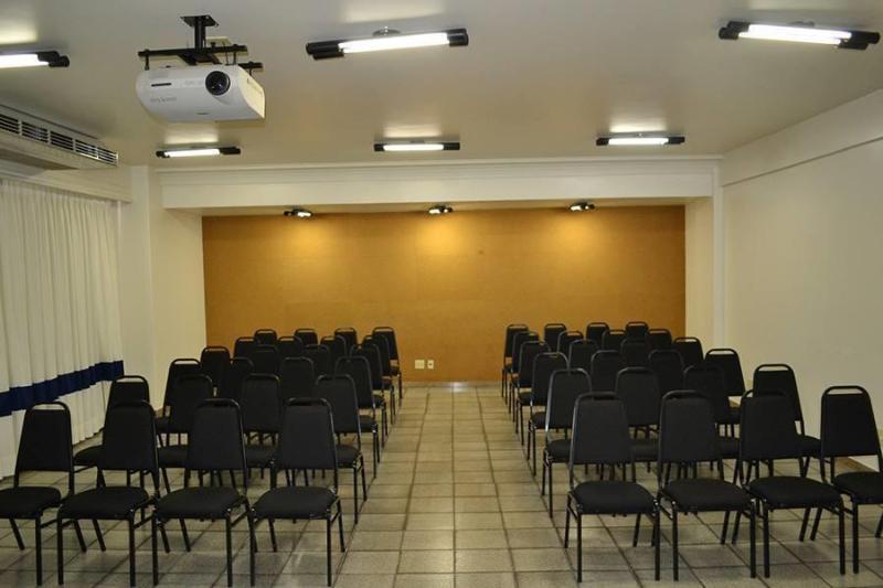 Dimas Lessa Hotel Montes Claros Extérieur photo