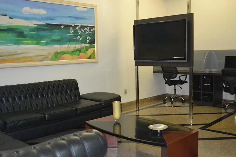 Dimas Lessa Hotel Montes Claros Extérieur photo
